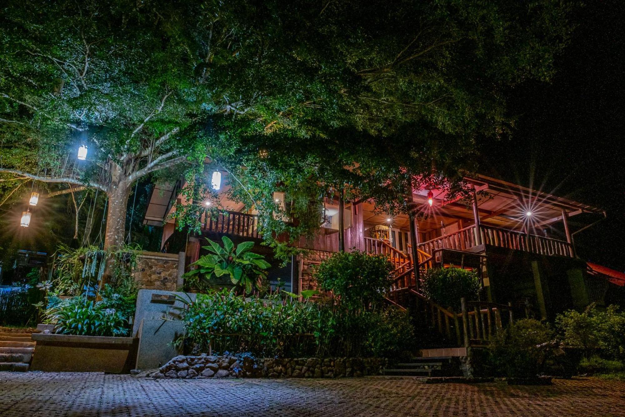 Kanlaya'S Eyrie, Luxury Homestay Pang Mapha Exterior foto