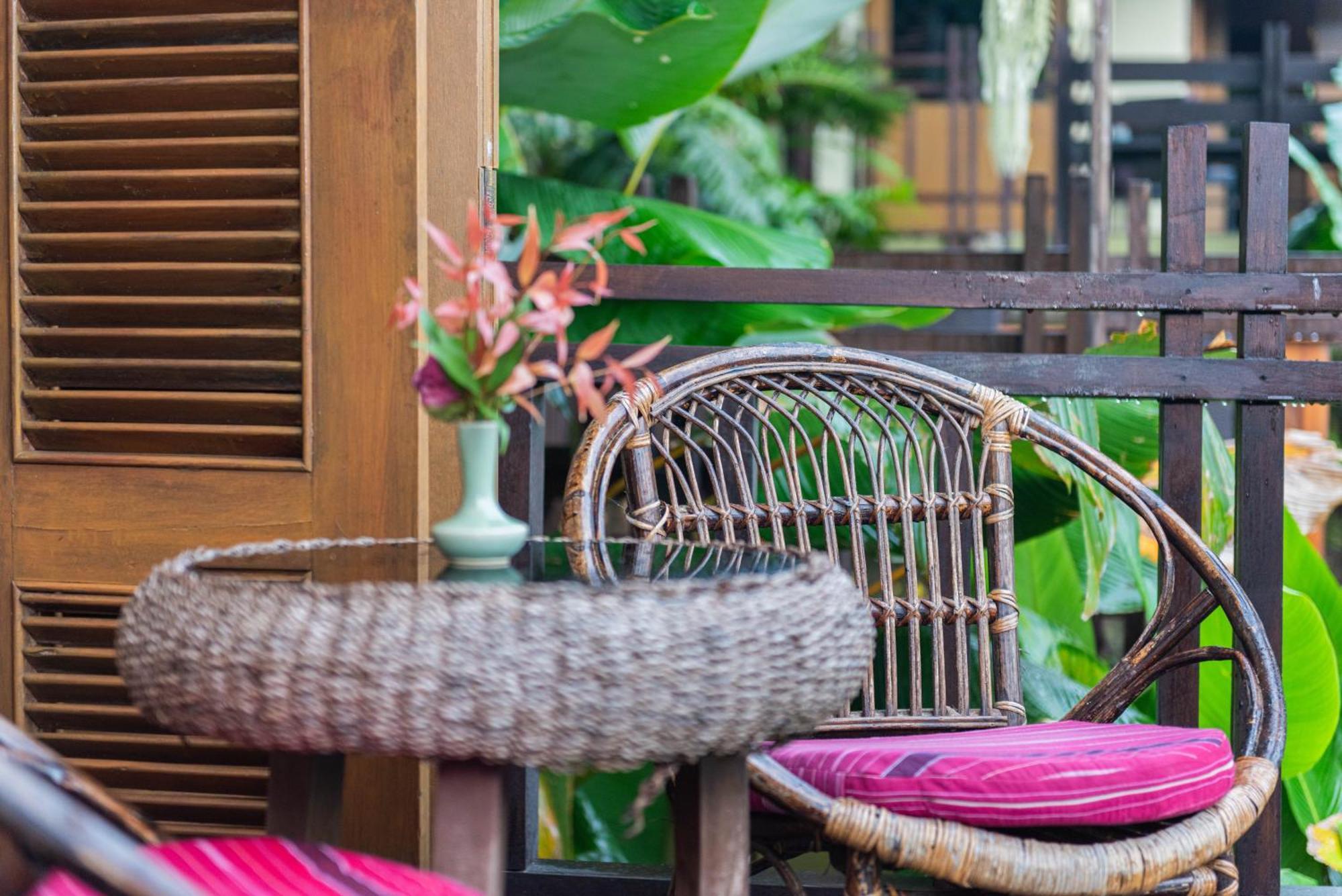 Kanlaya'S Eyrie, Luxury Homestay Pang Mapha Exterior foto